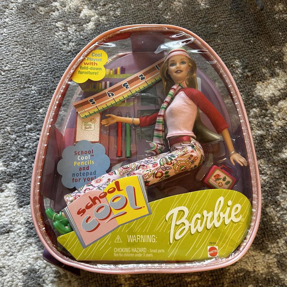 Mattel School is Cool Barbie 2000 Vintage (NEW)